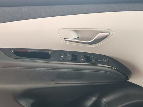 Used 2023 Hyundai Tucson Limited AWD/4WD image 21