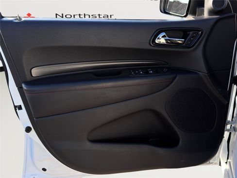 Used 2024 Dodge Durango GT image 25