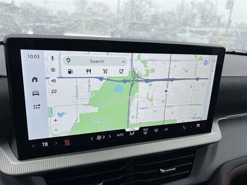 Used 2025 Ford Explorer ST-Line image 22