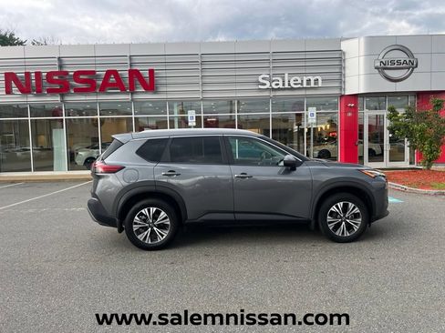 Used 2023 Nissan Rogue SV w/ SV Premium B Package AWD/4WD image 8