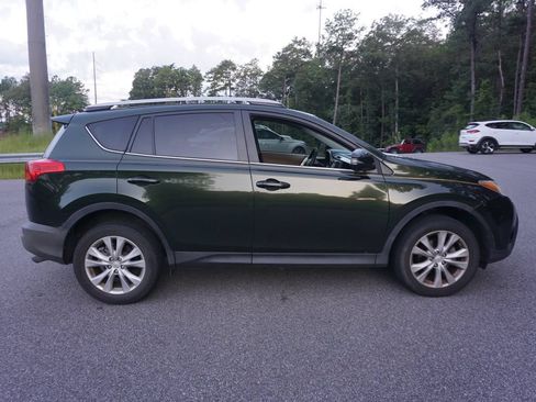 Used 2013 Toyota RAV4 Limited AWD/4WD image 18