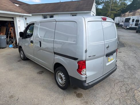 Used 2018 Nissan NV200 S w/ Cruise Control Package FWD image 7