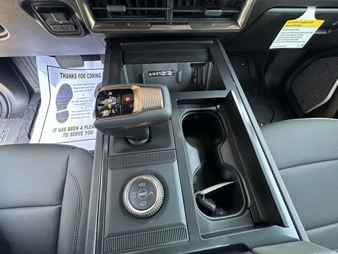 New 2025 GMC Hummer EV 2X image 21