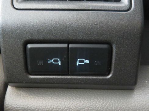 Used 2022 Ford F350 XL w/ Power Equipment Group AWD/4WD image 36