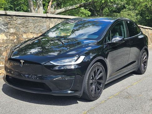 Used 2023 Tesla Model X AWD/4WD image 14