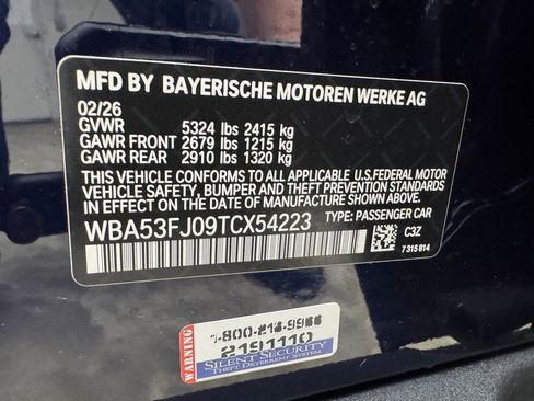 New 2026 BMW 530i xDrive w/ Premium Package AWD/4WD image 32