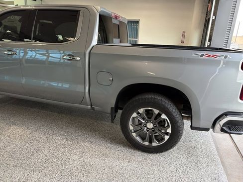 Used 2024 Chevrolet Silverado 1500 LTZ w/ Technology Package image 4