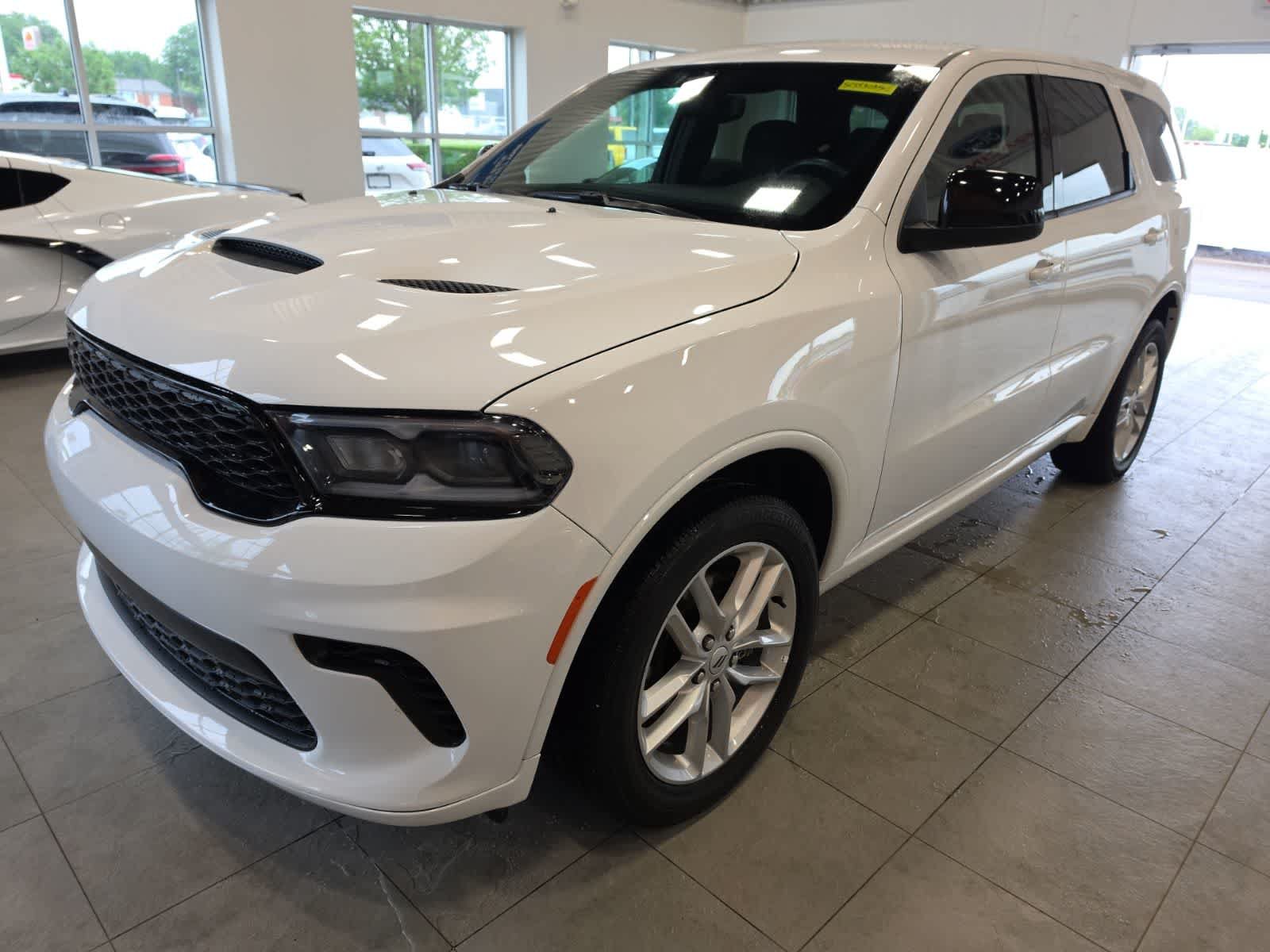 Used 2025 Dodge Durango GT AWD/4WD image 1