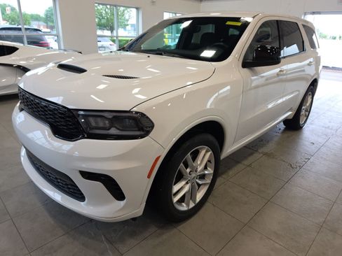 Used 2025 Dodge Durango GT AWD/4WD image 1