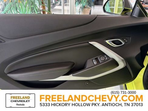 Used 2019 Chevrolet Camaro SS image 17