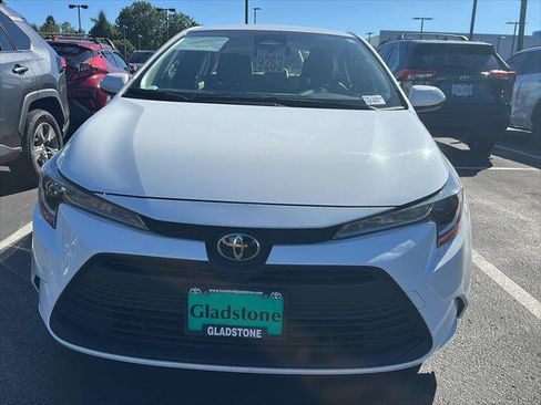 Certified 2023 Toyota Corolla LE w/ Carpet Mat Package (TMS) FWD image 18