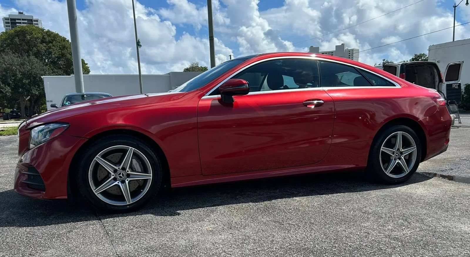 Used 2018 Mercedes-Benz E 400 4MATIC Coupe image 4