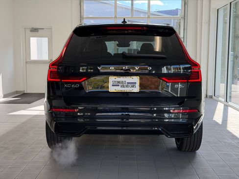 New 2026 Volvo XC60 B5 Ultra w/ Protection Package Premier AWD/4WD image 6