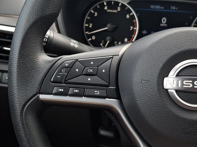 Used 2025 Nissan Altima 2.5 SV AWD/4WD image 20