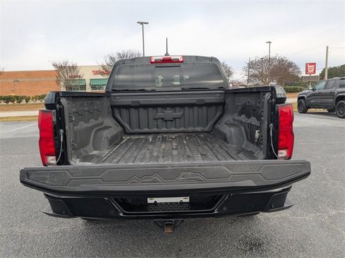 Certified 2023 Chevrolet Colorado LT w/ LT Convenience Package III image 13