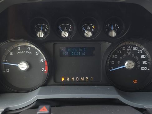 Used 2015 Ford F250 XL RWD image 14