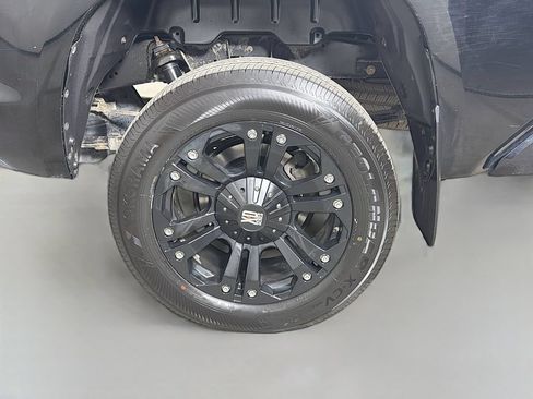 Used 2014 Toyota Tundra 1794 Edition AWD/4WD image 29