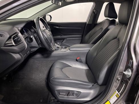 Certified 2023 Toyota Camry SE FWD image 12