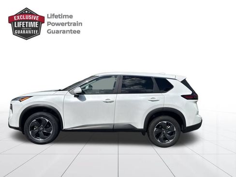 Certified 2025 Nissan Rogue SV AWD/4WD image 2