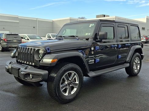 Used 2022 Jeep Wrangler Unlimited Sahara w/ LED Lighting Group image 3