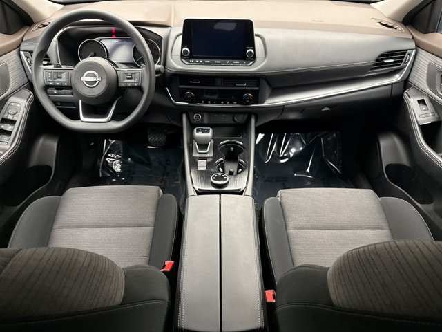 Used 2023 Nissan Rogue SV AWD/4WD image 14