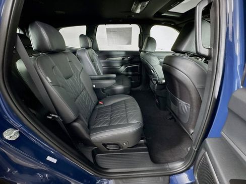 New 2025 Kia Telluride AWD image 30
