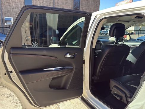 Used 2019 Dodge Journey GT image 21