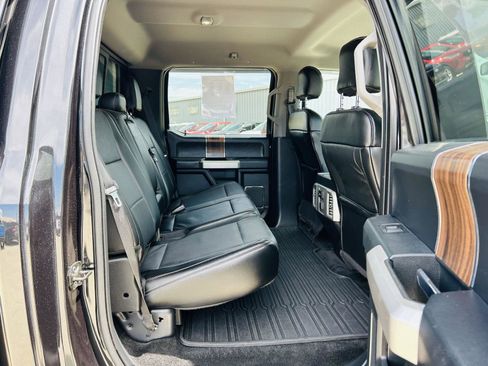Used 2015 Ford F150 Lariat AWD/4WD image 27