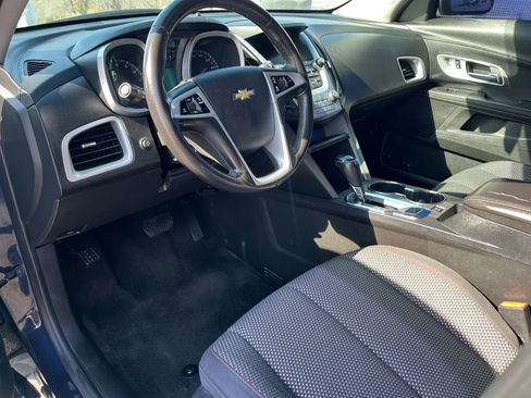 Used 2017 Chevrolet Equinox LT w/ Convenience Package image 6