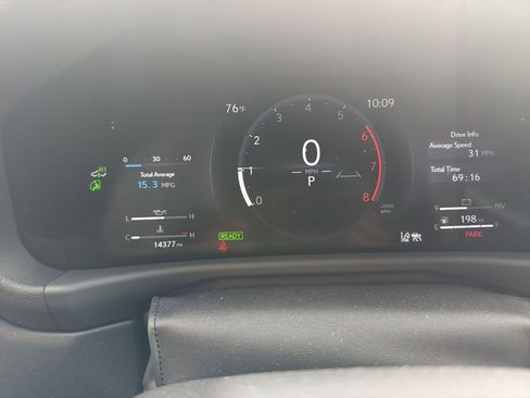 Certified 2025 Lexus LX 700h Overtrail w/ Accessory Package (Z1) image 6