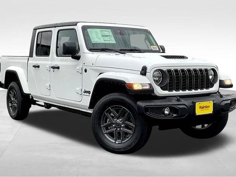New 2025 Jeep Gladiator Sport AWD/4WD image 1