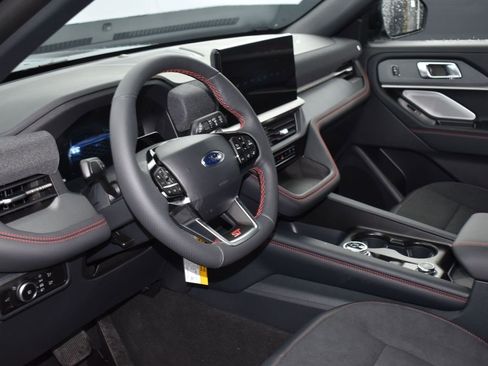 New 2026 Ford Explorer ST w/ Sun And Sound Package image 5