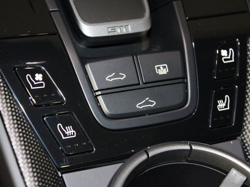 New 2026 Porsche 911 Carrera GTS image 33