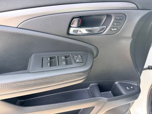 Used 2022 Honda Pilot Special Edition image 11