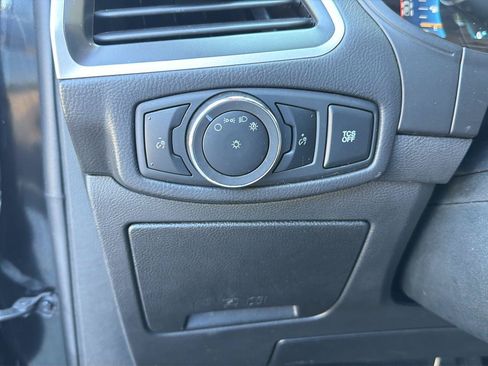 Used 2024 Ford Edge SEL AWD/4WD image 19