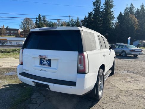 Used 2018 GMC Yukon SLT image 9