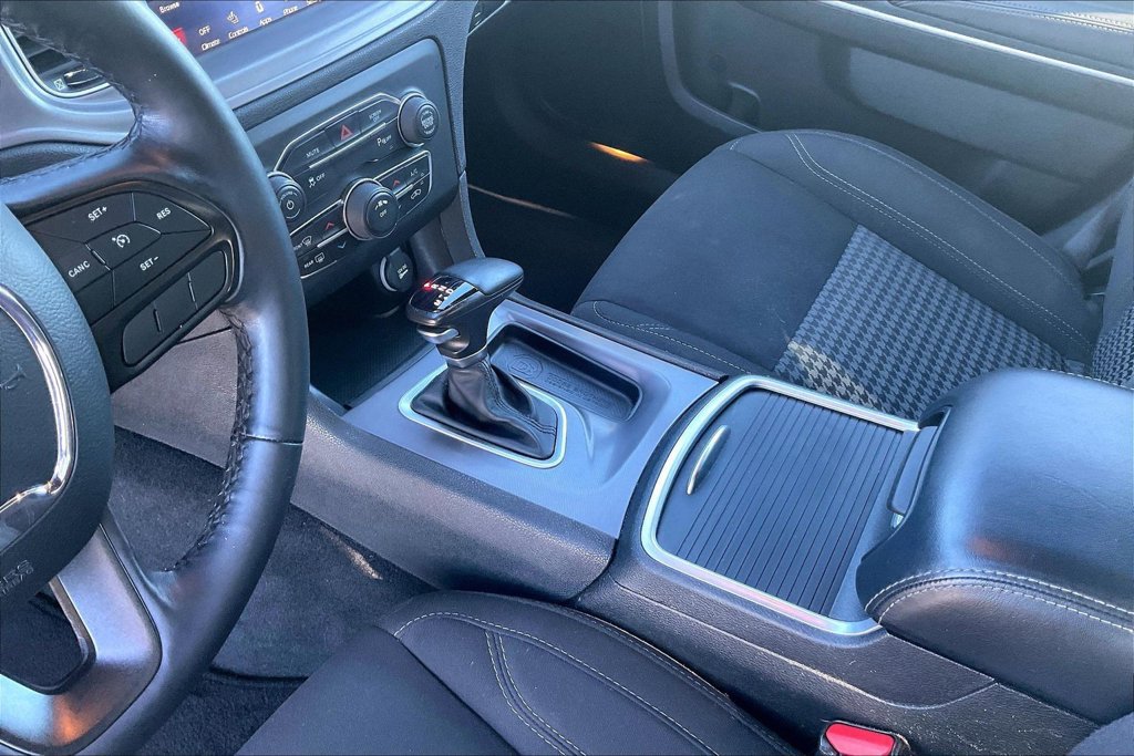 Used 2023 Dodge Charger SXT w/ Cold Weather Package RWD image 18