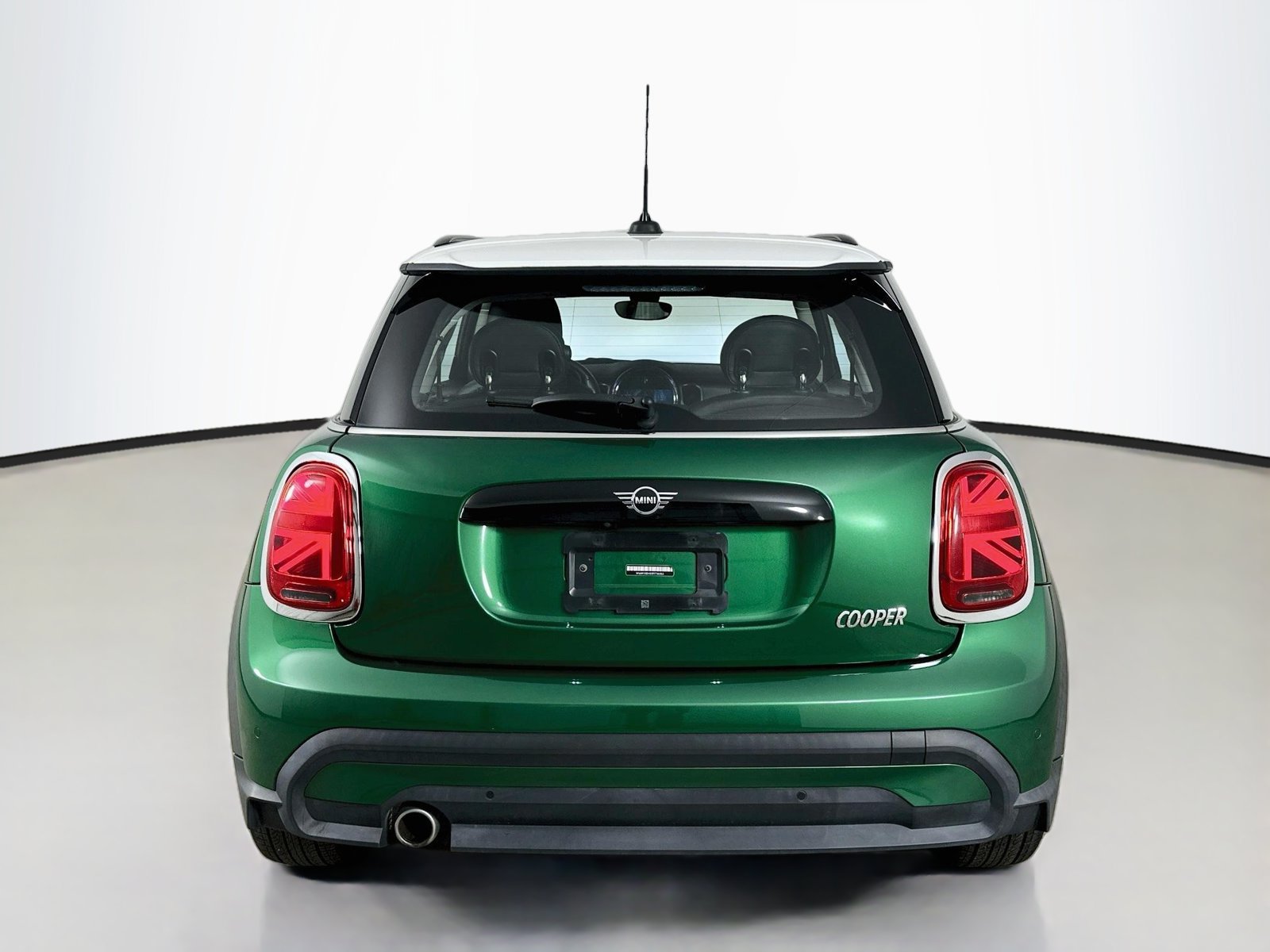 Certified 2023 MINI Cooper 2-Door Hardtop FWD image 6