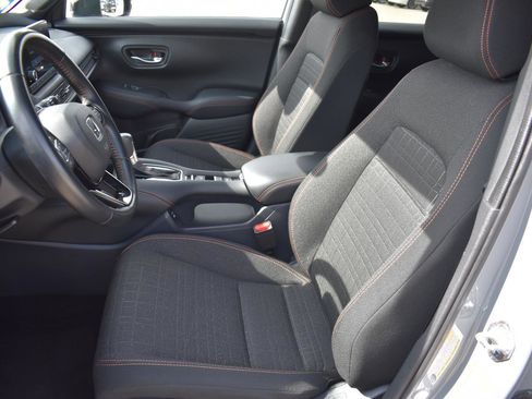 Used 2025 Honda HR-V Sport image 22