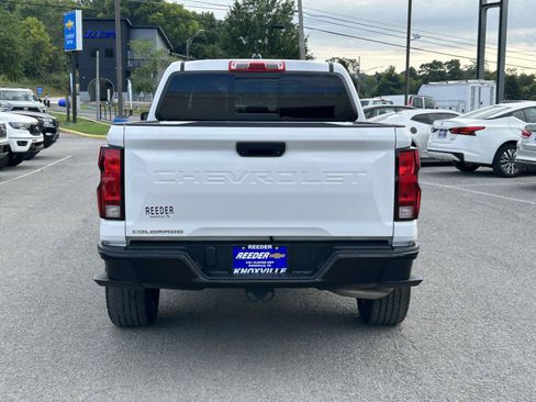 Used 2023 Chevrolet Colorado W/T w/ WT Convenience Package II AWD/4WD image 6