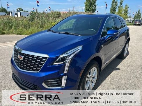 Certified 2023 Cadillac XT5 Luxury AWD/4WD image 1