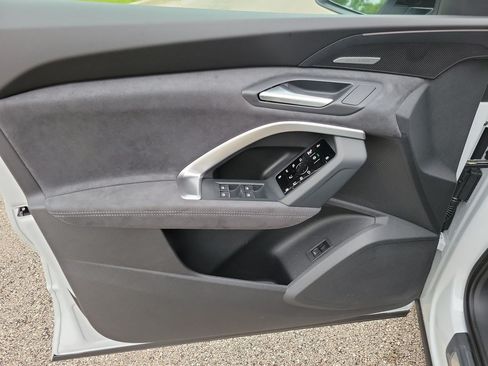 New 2026 Audi SQ5 Premium Plus AWD/4WD image 19