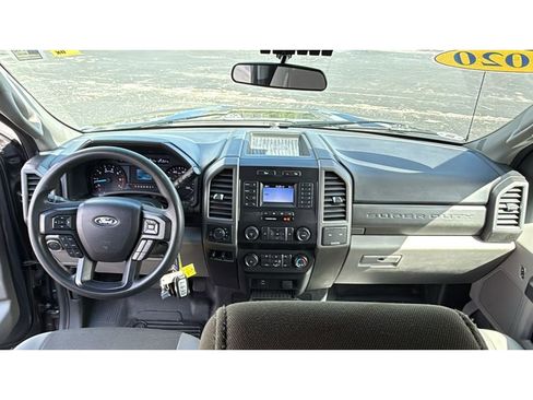 Used 2020 Ford F250 XL w/ STX Appearance Package AWD/4WD image 29