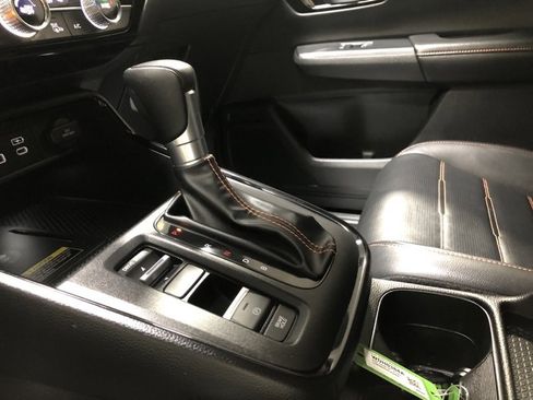 Used 2024 Honda CR-V Sport Touring image 31