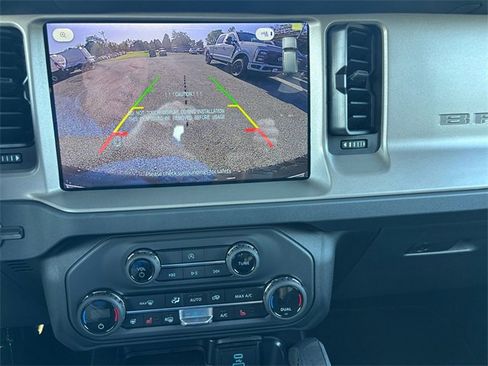 New 2025 Ford Bronco Outer Banks w/ Sasquatch Package image 19