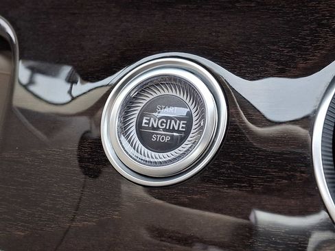 Used 2021 Mercedes-Benz E 450 4MATIC Cabriolet w/ AMG Line image 19