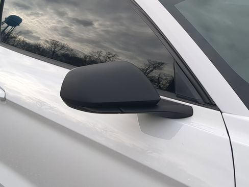 Used 2020 Ford Mustang GT w/ Equipment Group 301A image 10