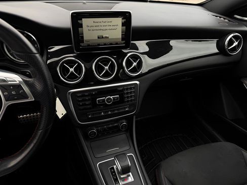 Used 2014 Mercedes-Benz CLA 45 AMG 4MATIC image 27