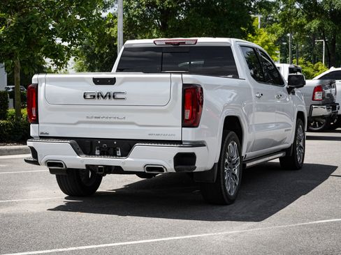 Used 2024 GMC Sierra 1500 Denali Ultimate AWD/4WD image 10