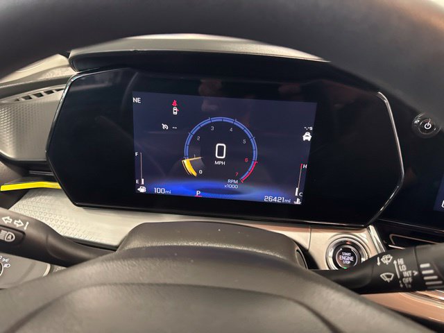 Used 2025 Chevrolet Trax LT FWD image 22